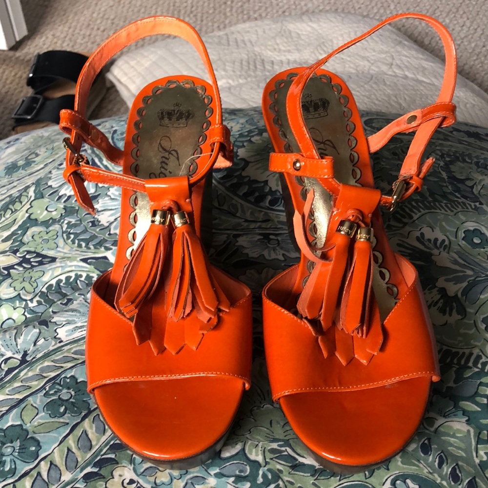 Juicy couture wedges